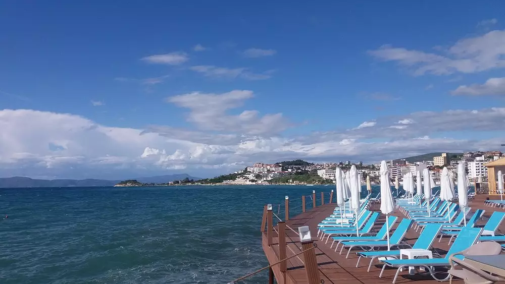 ویو Infinity By Yelken